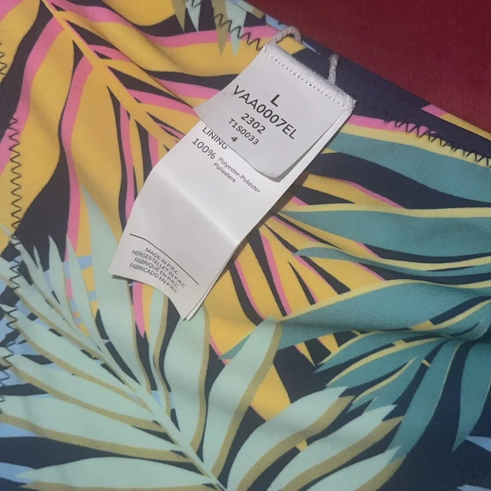 CUPSHE Women Bikini Bottom Tropical Print Tie Sides Low Waited.   Size L.  NWOT.